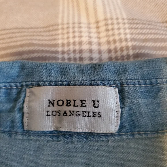 Light Jean women's button down - Picture 4 of 11